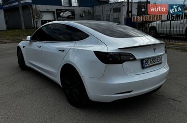 Седан Tesla Model 3 2019 в Николаеве