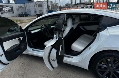 Седан Tesla Model 3 2019 в Николаеве