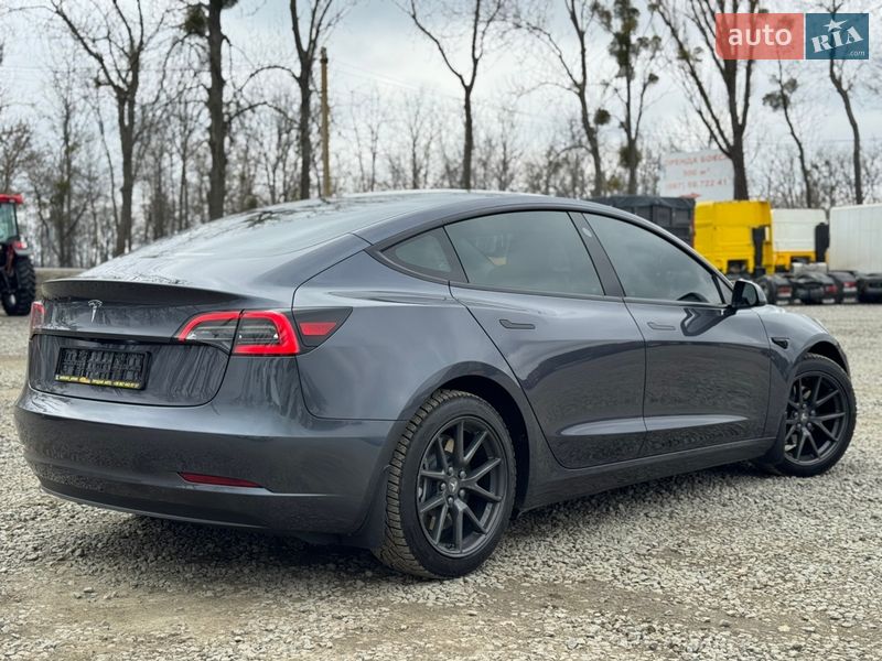 Седан Tesla Model 3 2023 в Умани фото 5 Седан Tesla Model 3 2023 в Умани