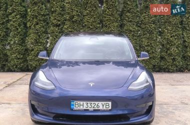 Седан Tesla Model 3 2017 в Одессе