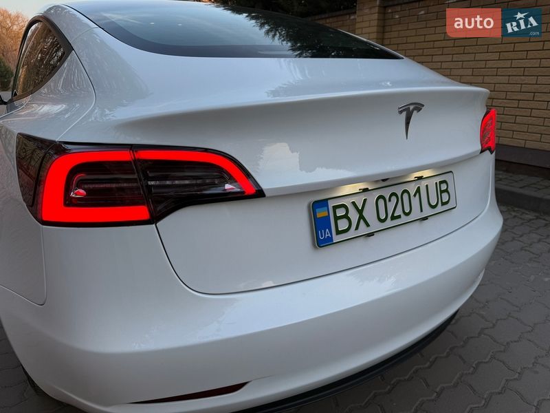 Седан Tesla Model 3 2023 в Хмельницком фото 10 Седан Tesla Model 3 2023 в Хмельницком