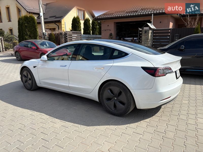 Седан Tesla Model 3 2020 в Хмельницькому фото 7 Седан Tesla Model 3 2020 в Хмельницькому