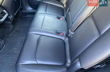 Седан Tesla Model 3 2022 в Киеве
