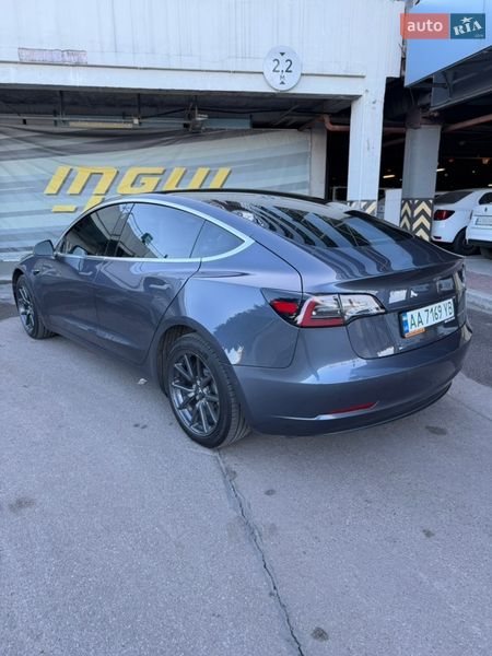 Седан Tesla Model 3 2019 в Киеве фото 32 Седан Tesla Model 3 2019 в Киеве