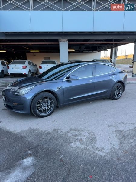 Седан Tesla Model 3 2019 в Киеве фото 51 Седан Tesla Model 3 2019 в Киеве