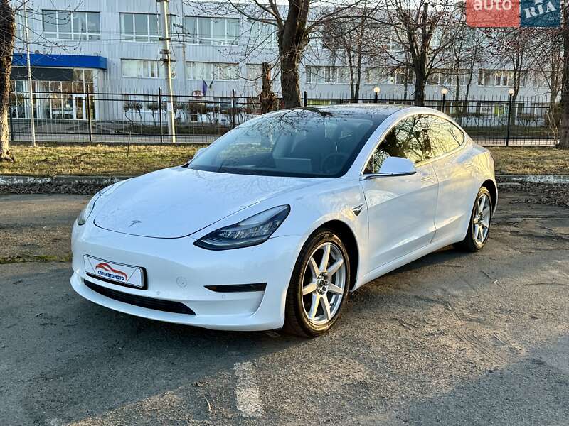 Седан Tesla Model 3 2019 в Києві фото 4 Седан Tesla Model 3 2019 в Києві