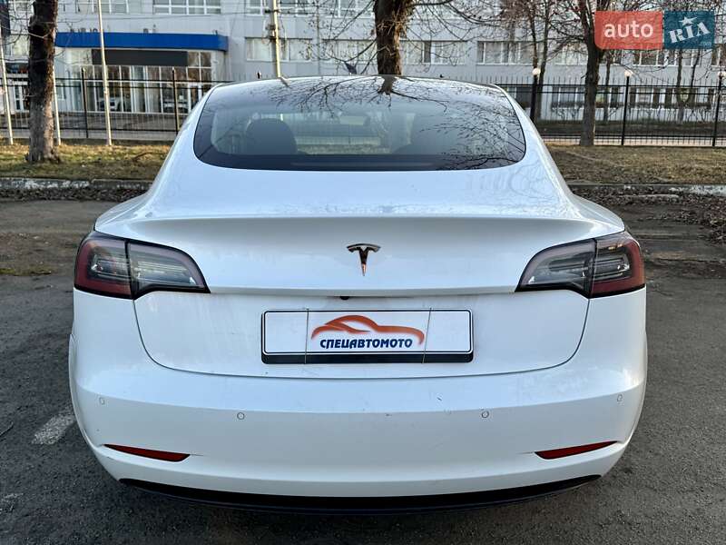 Седан Tesla Model 3 2019 в Києві фото 16 Седан Tesla Model 3 2019 в Києві