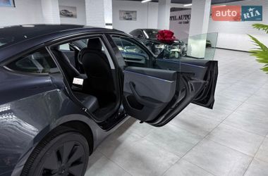 Седан Tesla Model 3 2025 в Одессе