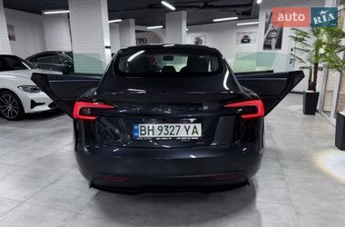 Седан Tesla Model 3 2025 в Одессе