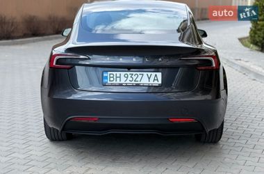 Седан Tesla Model 3 2025 в Одессе
