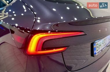 Седан Tesla Model 3 2025 в Одессе