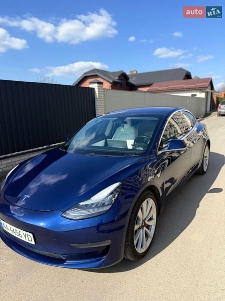 Седан Tesla Model 3 2018 в Киеве фото 2 Седан Tesla Model 3 2018 в Киеве