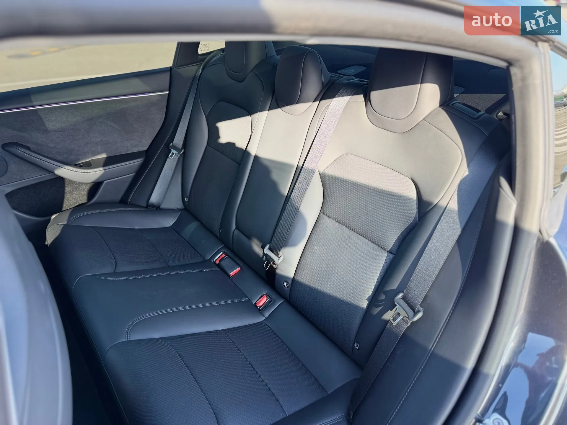 2024 Tesla Model 3 - мініатюра 13