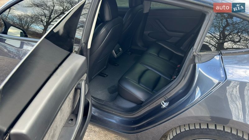 Седан Tesla Model 3 2021 в Каменец-Подольском