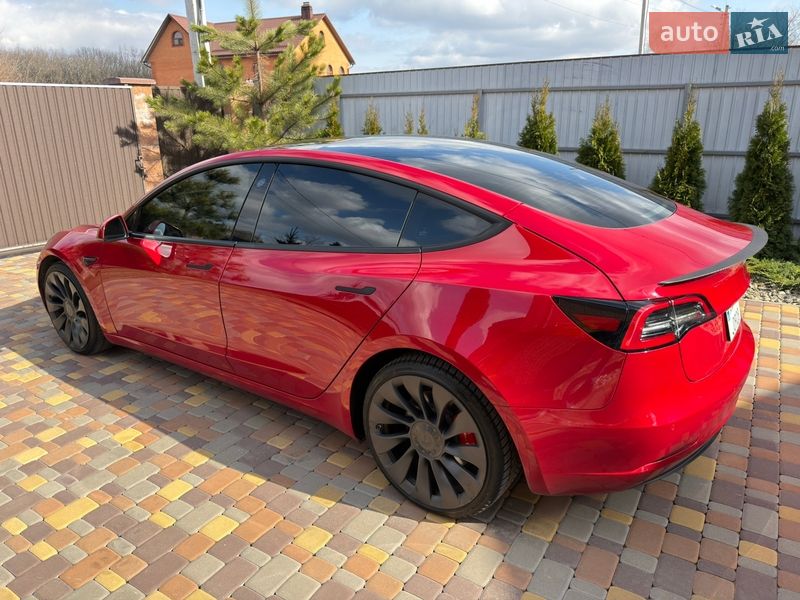 Tesla Model 3 2021