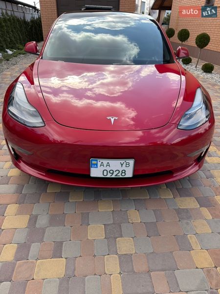 Седан Tesla Model 3 2021 в Белой Церкви