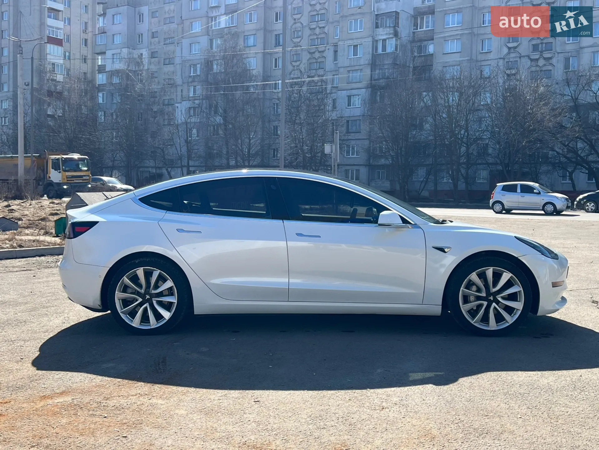2019 Tesla Model 3 - мініатюра 4