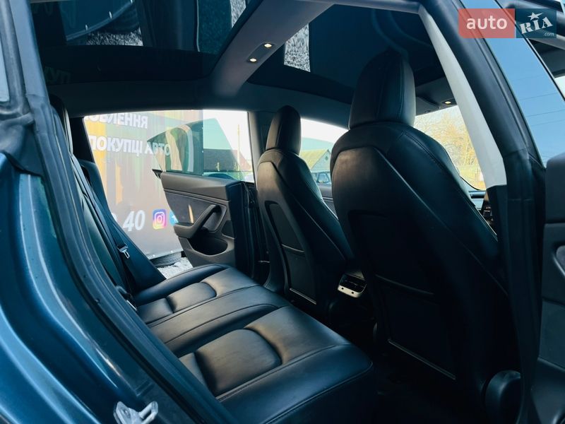 Седан Tesla Model 3 2019 в Харькове