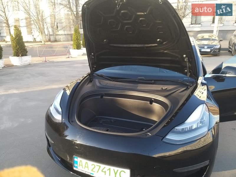 Седан Tesla Model 3 2019 в Києві фото 4 Седан Tesla Model 3 2019 в Києві