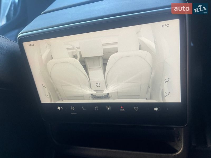 Седан Tesla Model 3 2024 в Киеве