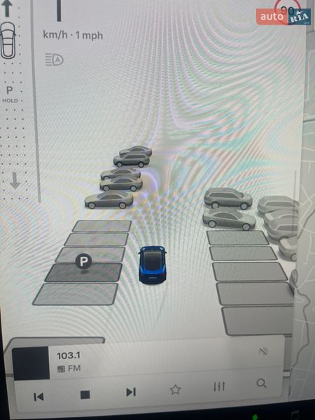 Седан Tesla Model 3 2024 в Киеве