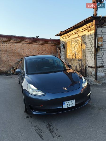 Седан Tesla Model 3 2021 в Києві фото 39 Седан Tesla Model 3 2021 в Києві