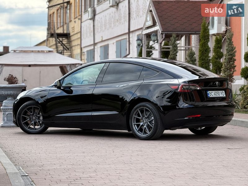 Седан Tesla Model 3 2023 в Стрые фото 12 Седан Tesla Model 3 2023 в Стрые