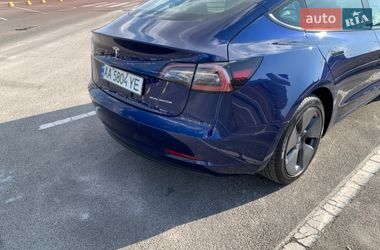 Седан Tesla Model 3 2022 в Киеве