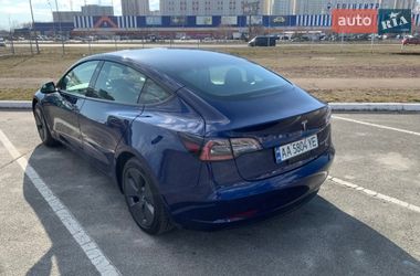 Седан Tesla Model 3 2022 в Киеве