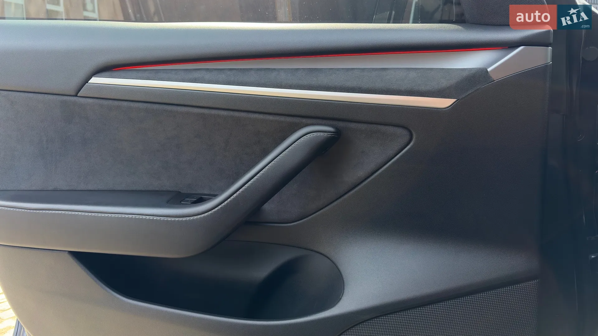 2022 Tesla Model 3 - мініатюра 35