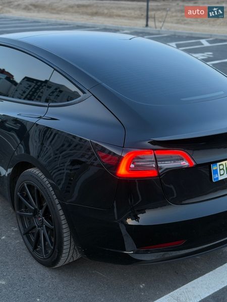 Седан Tesla Model 3 2022 в Ровно фото 17 Седан Tesla Model 3 2022 в Ровно