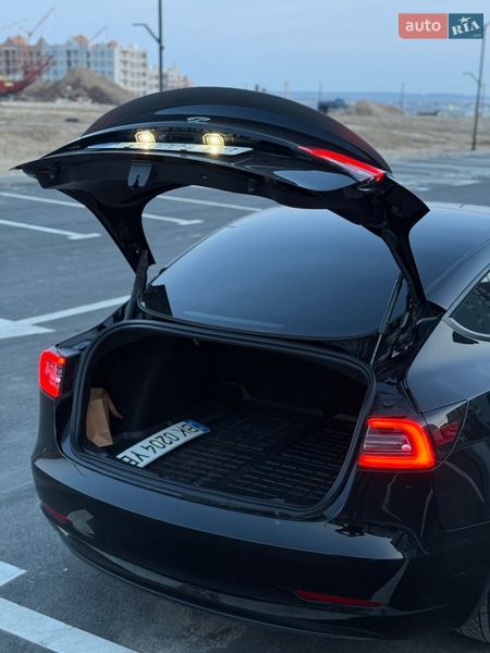 Седан Tesla Model 3 2022 в Ровно фото 24 Седан Tesla Model 3 2022 в Ровно