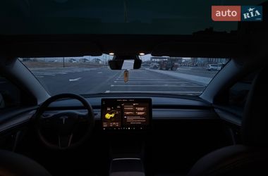 Седан Tesla Model 3 2022 в Рівному фото 30 Седан Tesla Model 3 2022 в Рівному
