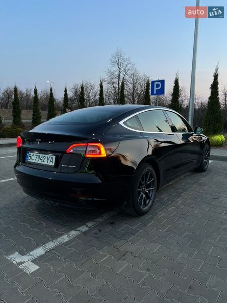 Седан Tesla Model 3 2019 в Львове фото 4 Седан Tesla Model 3 2019 в Львове
