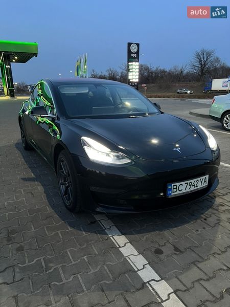 Седан Tesla Model 3 2019 в Львове фото 3 Седан Tesla Model 3 2019 в Львове
