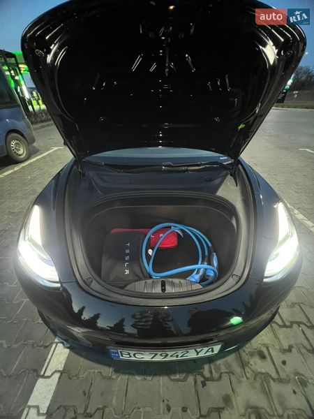 Седан Tesla Model 3 2019 в Львове фото 29 Седан Tesla Model 3 2019 в Львове