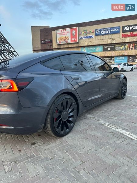 Седан Tesla Model 3 2022 в Харькове