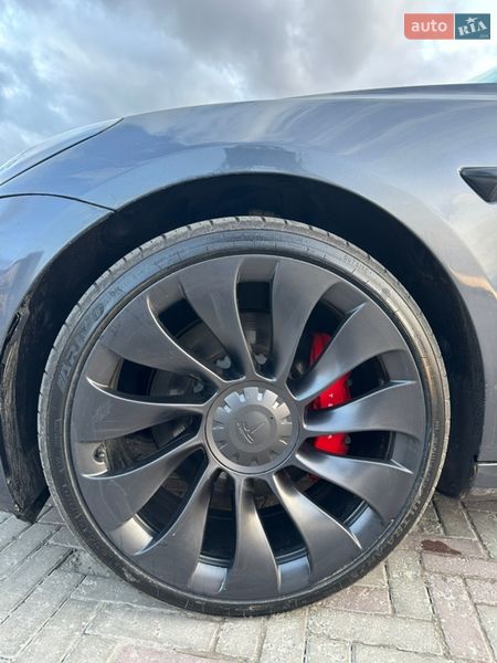Седан Tesla Model 3 2022 в Харькове
