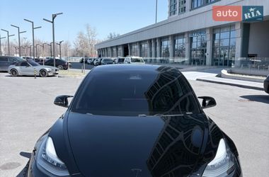 Седан Tesla Model 3 2019 в Днепре