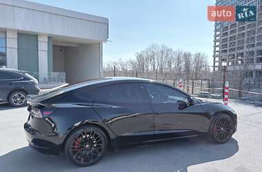 Седан Tesla Model 3 2019 в Днепре
