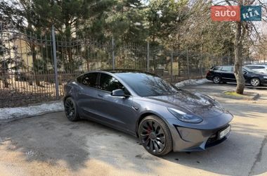 Седан Tesla Model 3 2023 в Києві