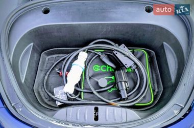 Седан Tesla Model 3 2021 в Киеве фото 10 Седан Tesla Model 3 2021 в Киеве