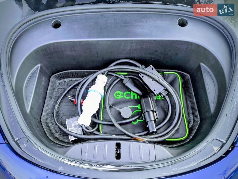 Седан Tesla Model 3 2021 в Киеве фото 10 Седан Tesla Model 3 2021 в Киеве
