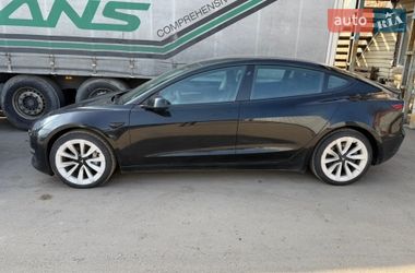 Седан Tesla Model 3 2021 в Киеве