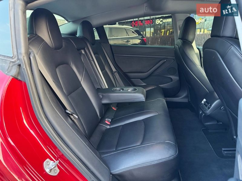 Седан Tesla Model 3 2021 в Киеве фото 13 Седан Tesla Model 3 2021 в Киеве