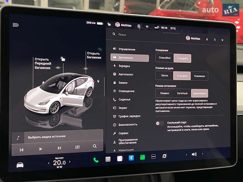 Седан Tesla Model 3 2022 в Киеве фото 18 Седан Tesla Model 3 2022 в Киеве