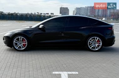 Седан Tesla Model 3 2024 в Одесі