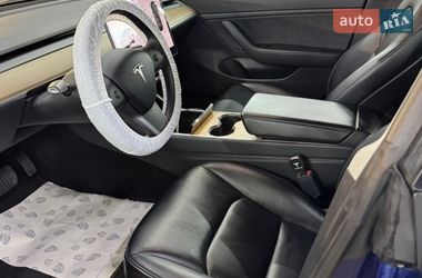 Седан Tesla Model 3 2019 в Киеве