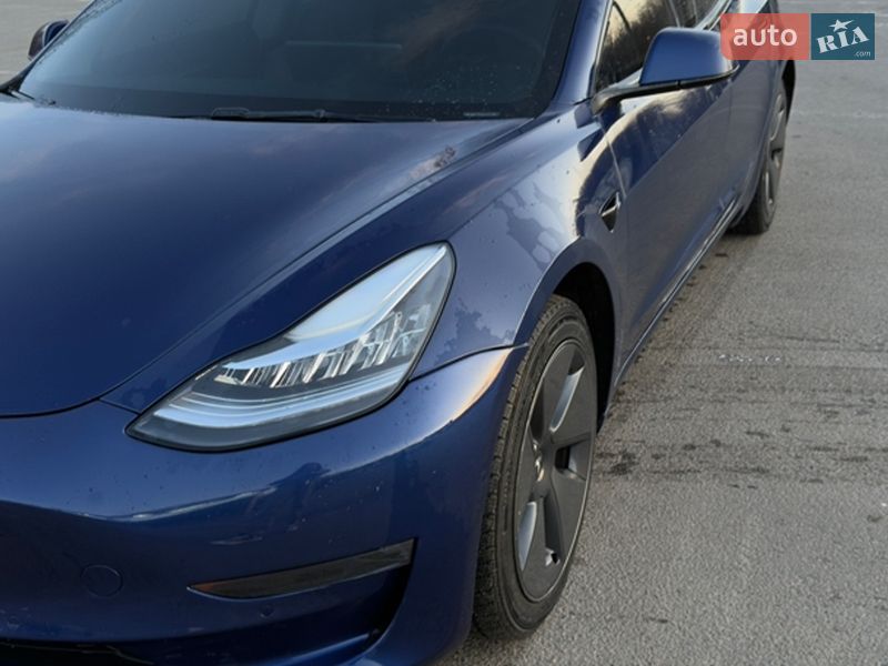 Седан Tesla Model 3 2022 в Харькове