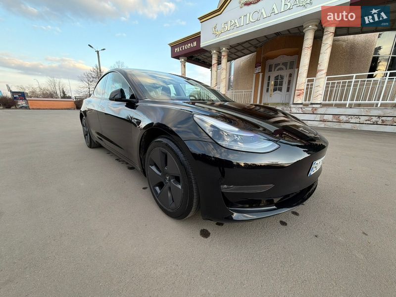 Седан Tesla Model 3 2023 в Тернополе фото 26 Седан Tesla Model 3 2023 в Тернополе